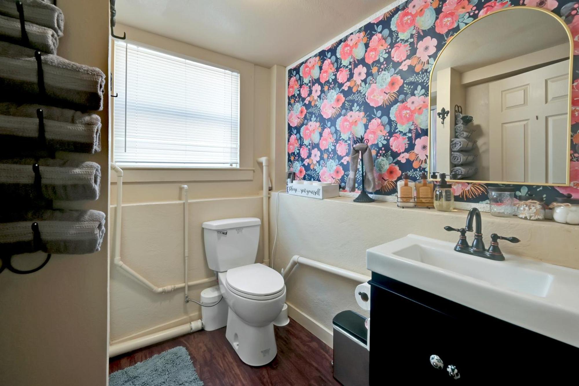 Spacious Downtown Jackson Retreat- Historic Hangout Exteriör bild