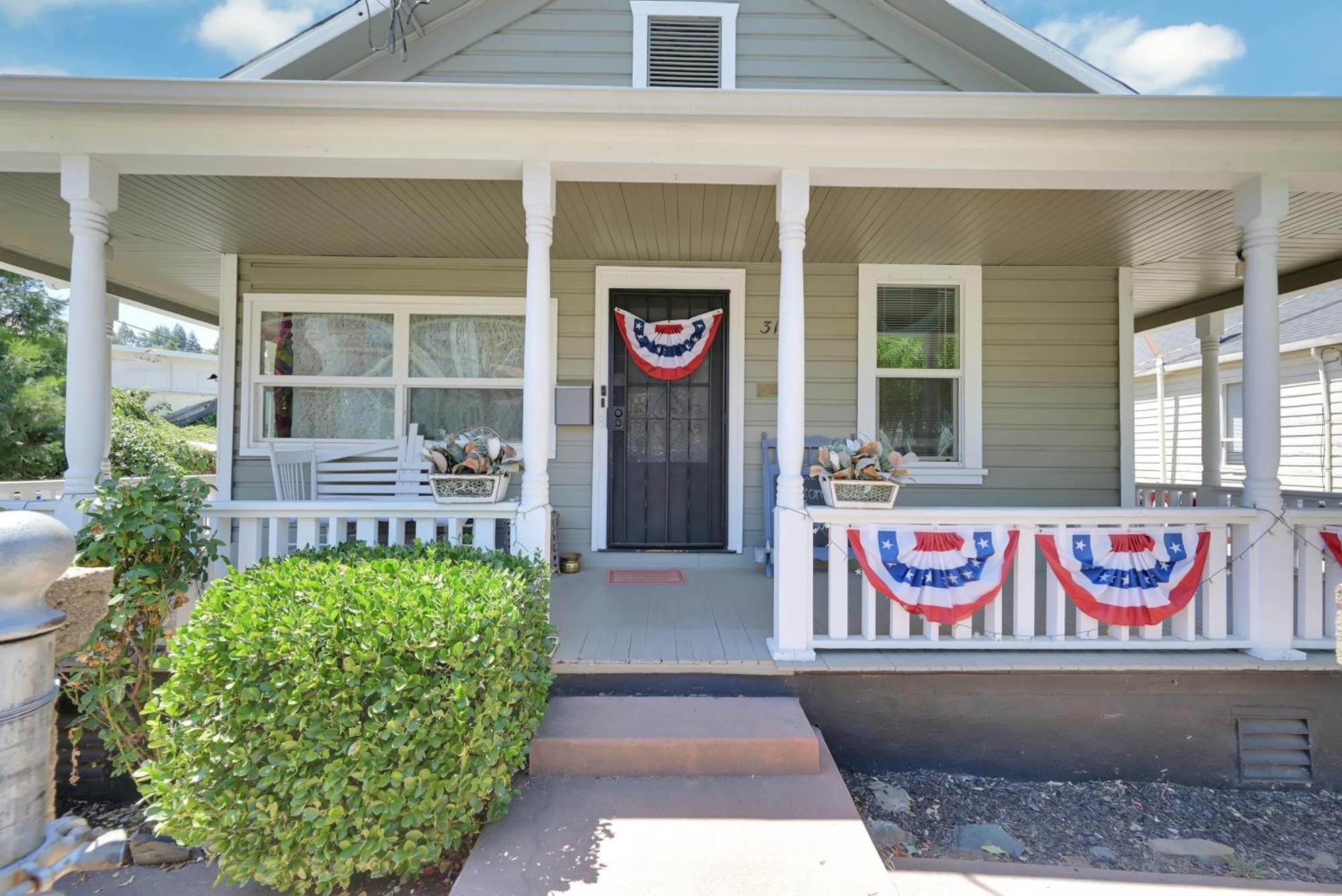 Spacious Downtown Jackson Retreat- Historic Hangout Exteriör bild